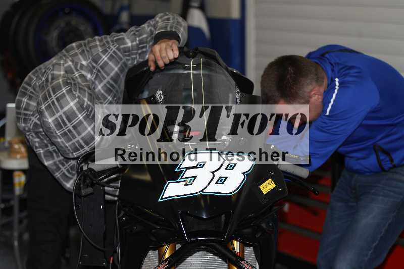 /Archiv-2024/02 29.01.-02.02.2024 Moto Center Thun Jerez/Boxenimpressionen/29.01.2024